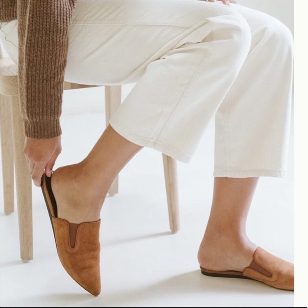 Jenni Kayne Saddle Tan Camel Suede Leather Slip On Flat Mules US 6 | EU 36